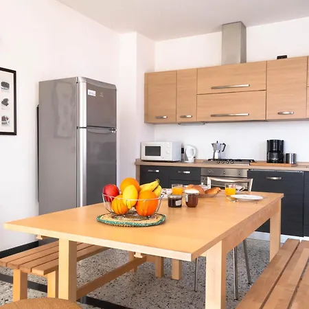 Enjoy Appartement Lenno